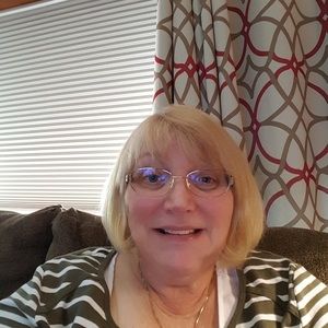 Meet your Posher, Diana